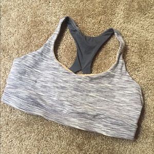 Like new lululemon sports bra!